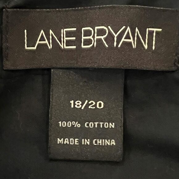 Lane Bryant Plus Black V-Neck Tie Back Top with Embroidery 18 - Picture 3 of 7